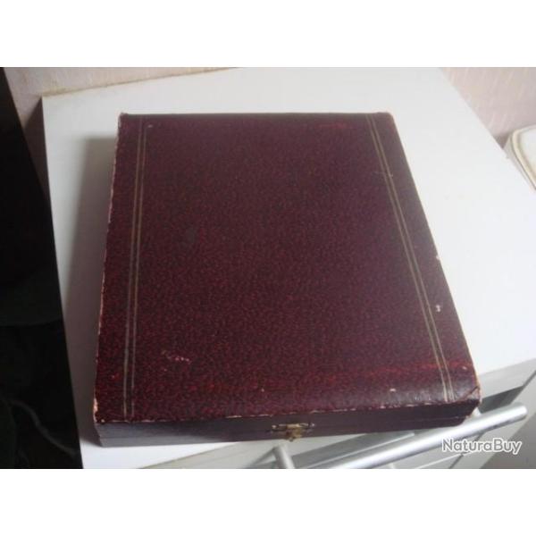 COUVERTS� A DESSERT ANCIENS  dans� boite d'origine�