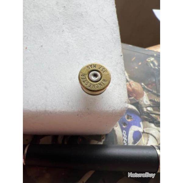 Pins calibre 357 magnum