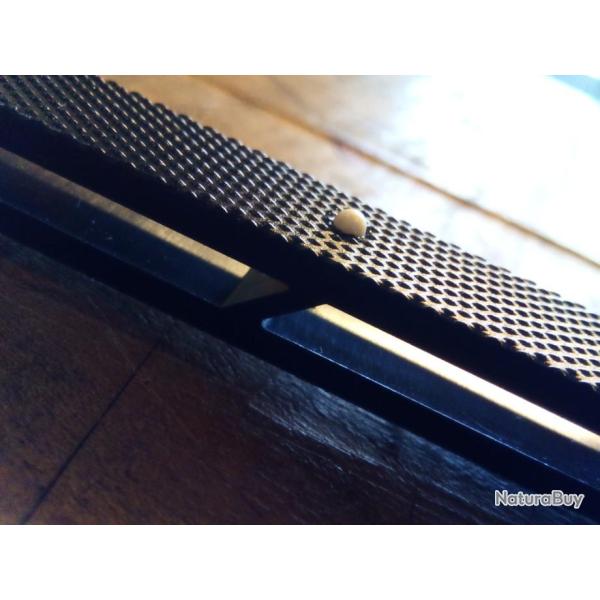 GUIDON INTERMEDIAIRE de CENTRAGE