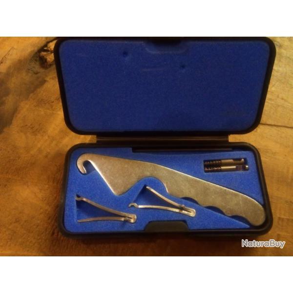 COFFRET PREMIER SECOURS POUR FUSIL PERAZZI TYPE MX � BATTERIE AMOVIBLE