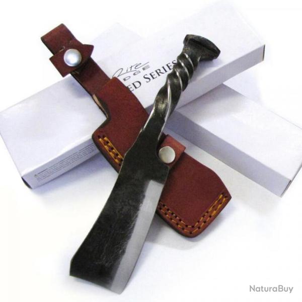 Couperet Fabrication Artisanal Forg� Dans un Clou de Rail Acier Carbone Etui Cuir PA4436