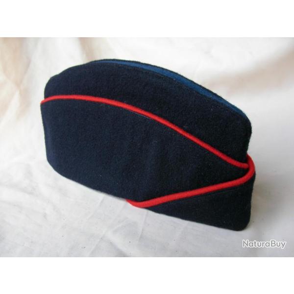 WW2/POSTWAR FRANCE CALOT FRANCAIS BANDEAU NOIR PASSEPOIL ROUGE FOND BLEU