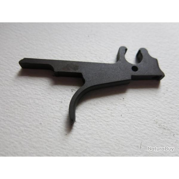 VENDU PAR CUIRASSIER11 DETENTE  DE FUSIL S/A BREDA  CALIBRE 12