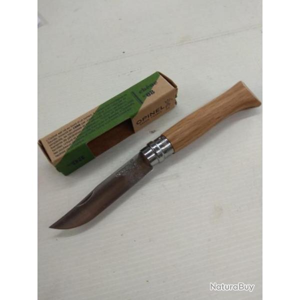 Opinel num�ro 8 manche en ch�ne