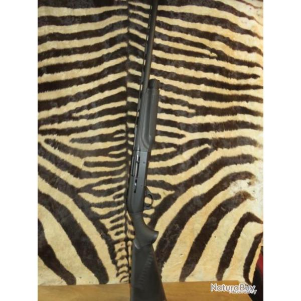 Fusil semi automatique BENELLI M2 cal.12/76 avec 4 chokes et mallette