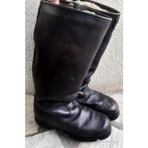 BOTTES EN CUIR GRAIN� G�N�RAL SOVIETIQUE CUIR DE RUSSIE P.41-42 URSS CCCP 1970-1980s