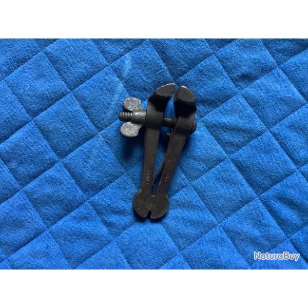 �tau ancien a main d'armurier, pas de prix de r�serve