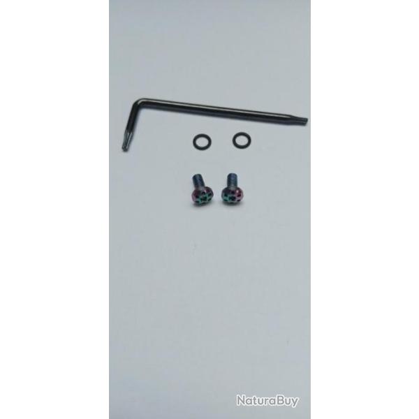 Vis de plaquette CZ 75 OU CZ 85 N�2