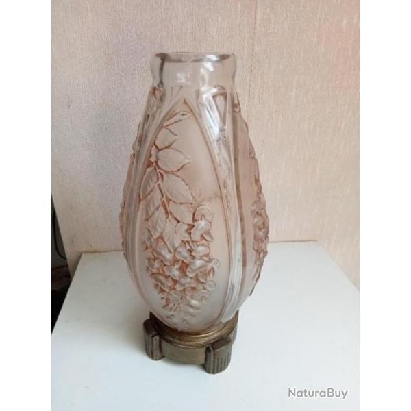 Lampe vase sign� Daillet, periode art deco 1900-29, hauteur 26 cm