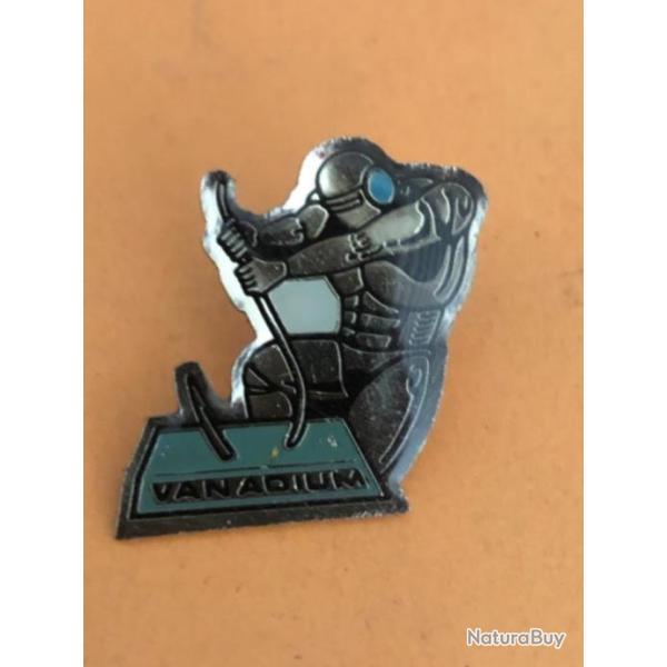 1 pin's vanadium  P�che collection