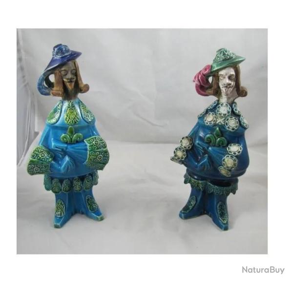 Tr�s belles et uniques c�ramiques verniss�es de Mousquetaires de Gabrielle MACKIEWICZ