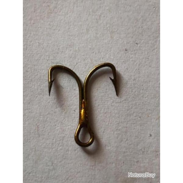 10 hame�on double n 10 r�f 9906 bz soud� limerick droit p�che carnassier vmc