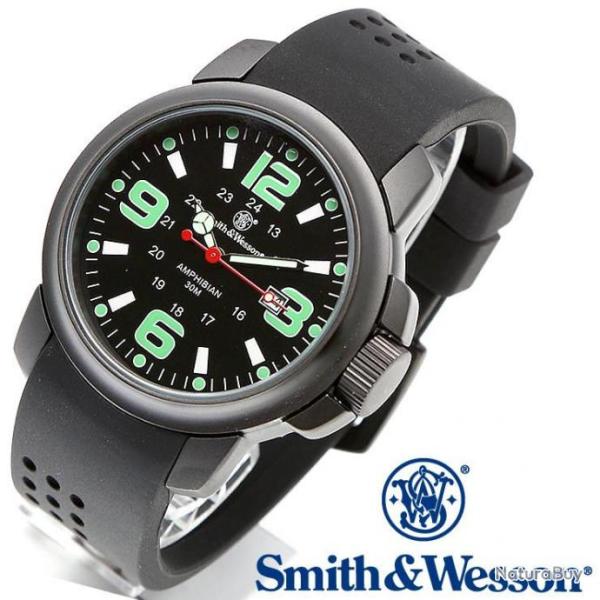 Montre Smith&Wesson Mens Amphibian Commando Etanche 30 m�tres Bracelet Silicone SWW1100