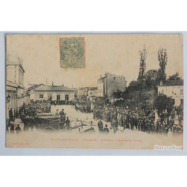 CPA Meurthe-et-Moselle Souvenir fran�ais Lun�ville Arriv�e des invit�s