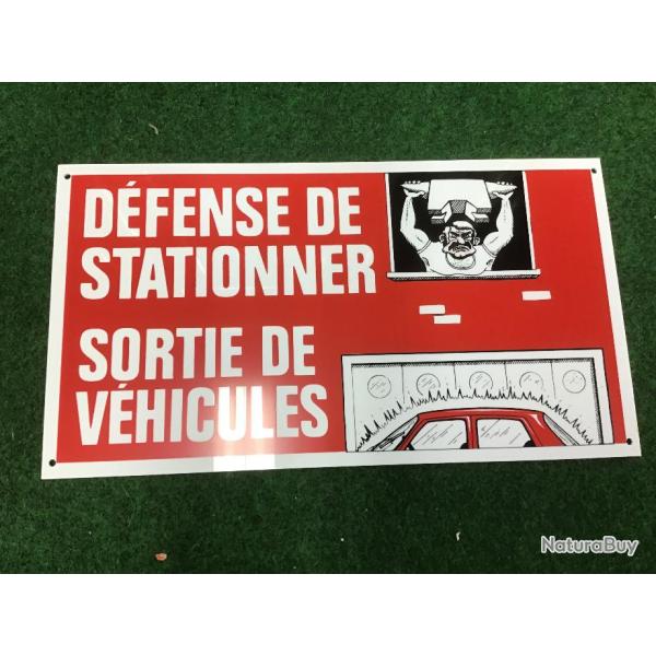 PANNEAU PVC STATIONNEMENT