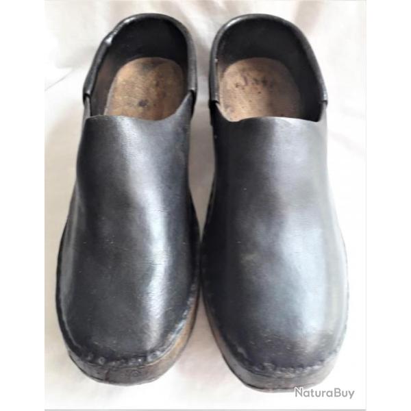 FR202010.a Sabot-galoche mod�le 1937