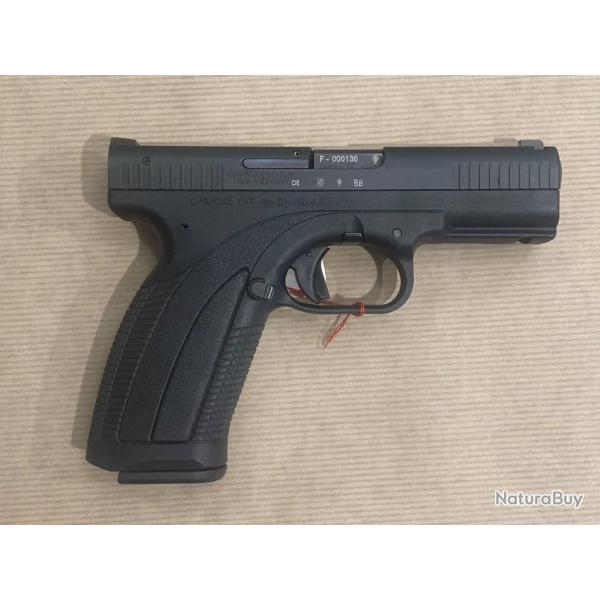 pistolet CARACAL mod. F calibre 9 para.