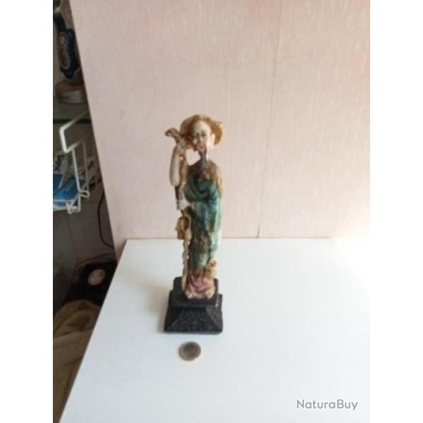 statuette ancienne en porcelaine de chine hauteur 24 cm