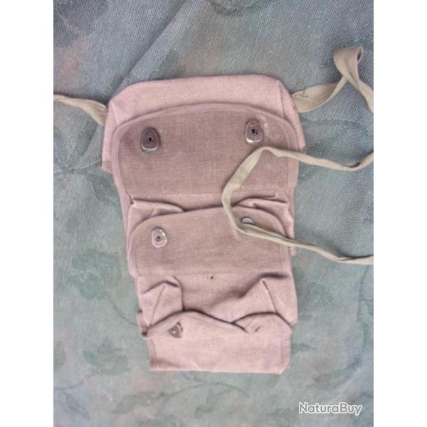 cartouchi�re militaire