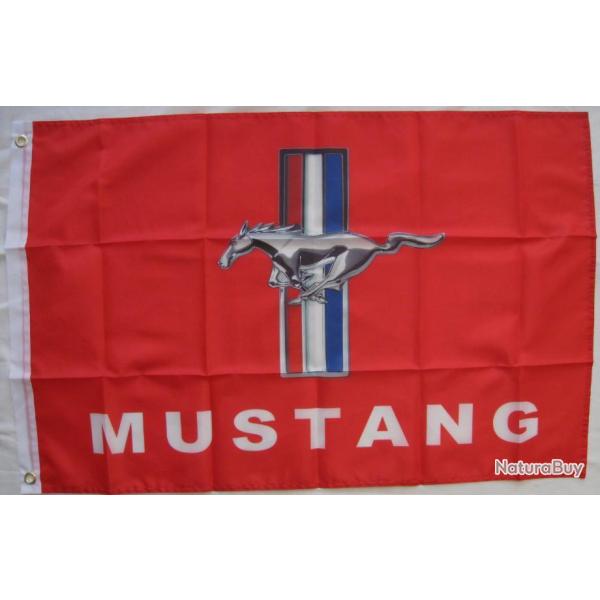 DRAPEAU  USA  FORD MUSTANG 60X90cm Ref.48