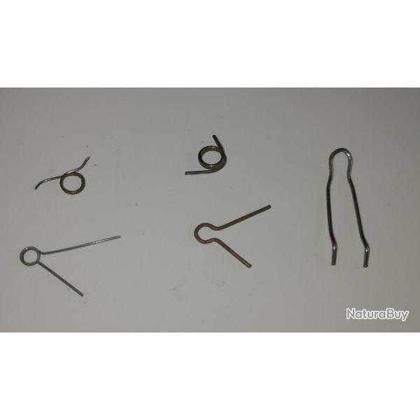 LOT DE 5 RESSORTS          A6