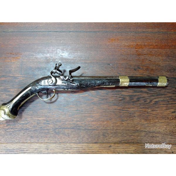 Grand pistolet � silex Oriental - dit KUBUR - Balkans Empire Ottoman - vers 1800 (1) - EM
