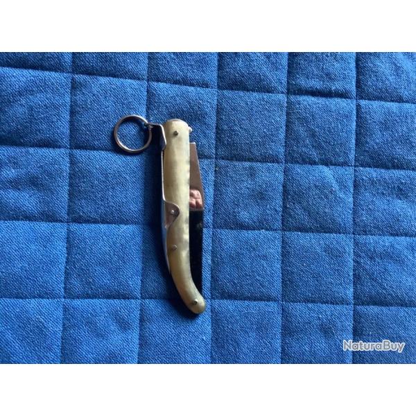 Couteau ancien vendetta num�ro deux, pas de prix de r�serve