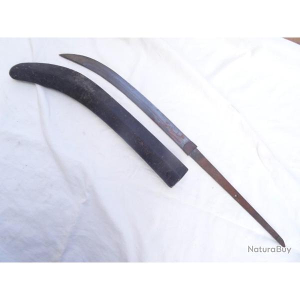 066) lot , rare et ancienne naginata avec  fourreau �poque EDO ,  japon