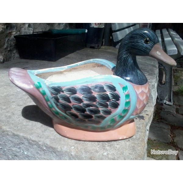 Vase canard en fa�ence