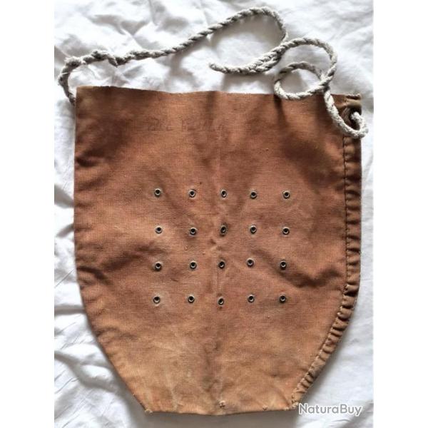 FR26660a Musette mangeoire rglementaire