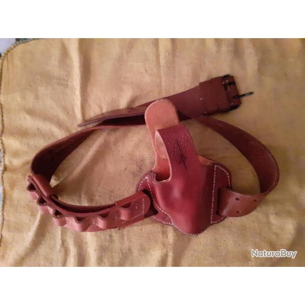 holster cuir pistolet auto .