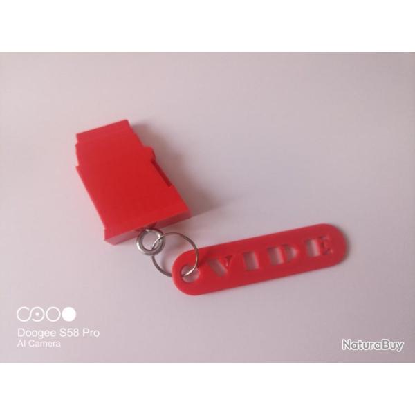 Drapeau de securit� adapt� aux r�cup�rateurs d'�tuis CZ 452 453 455 457