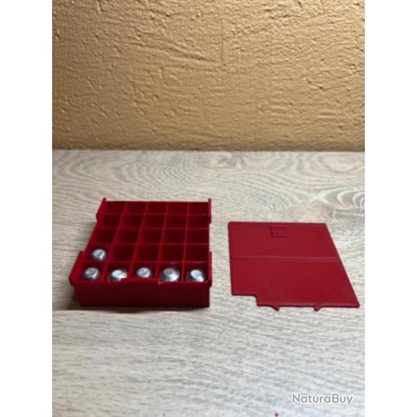 Lot de 4 boites rouge + 1 offerte pour 25 balles ronde ou ogivale calibre 50 poudre noire