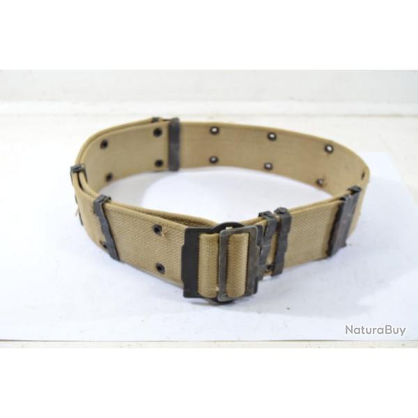 Ceinturon en toile sable style US ? a identifier