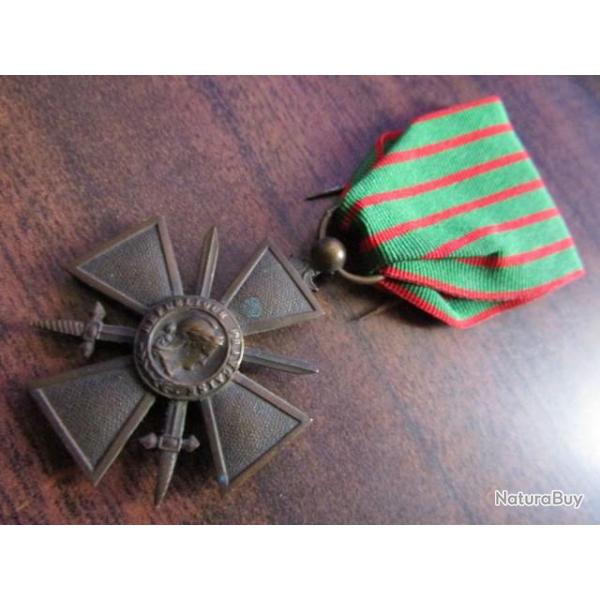 m�daille croix de guerre 1914 1918  ww1 premi�re guerre dat�e 1917(la + recherch�e) centre choqu�s