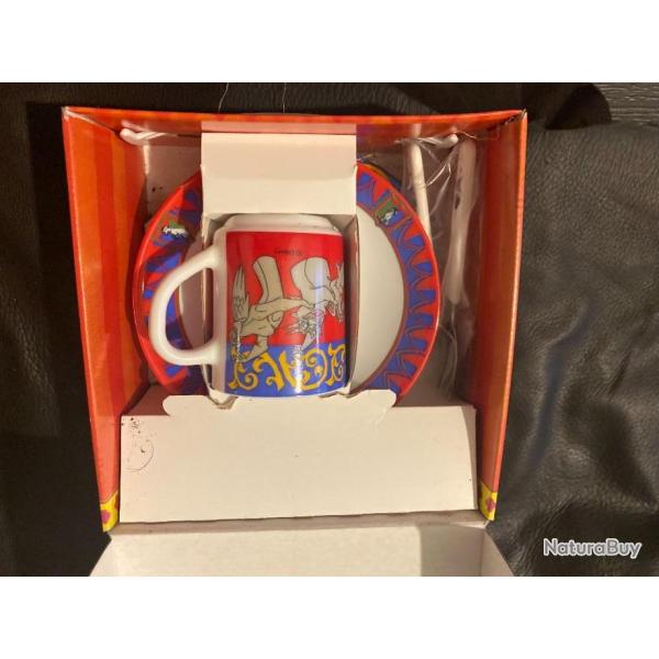 SERVICE DE TABLE ENFANT LE BOSSU DE NOTRE DAME 2