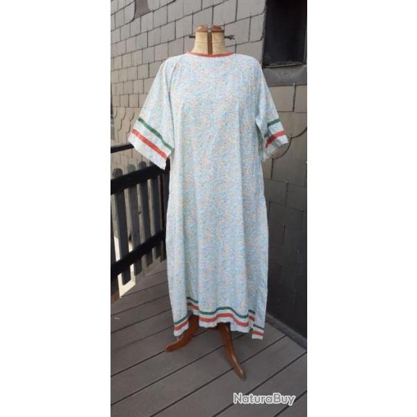 Robe indienne en coton fleurs, indien des plaines, sioux