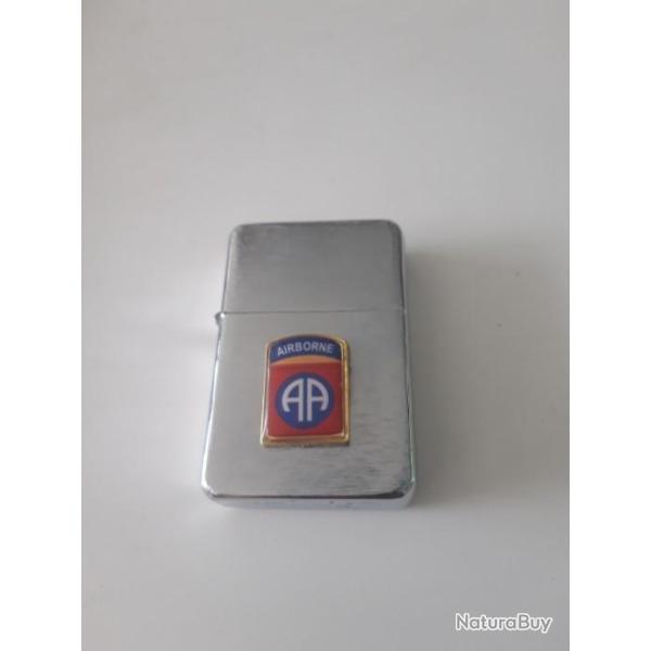 BRIQUET METAL TYPE U.S. "82 EME AIRBORNE"