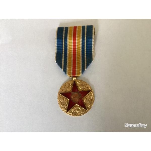 M�daille des bless�s militaire  - second type � �toile centr�e - V�me r�publique