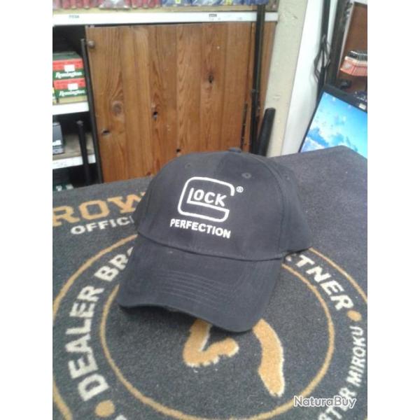 Une casquette Glock Noir neuve