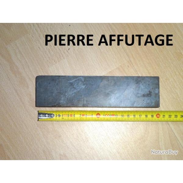 pierre � aff�ter les ciseaux � bois - VENDU PAR JEPERCUTE (D22E962)