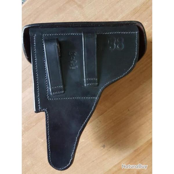 Etui en cuir pour P 38