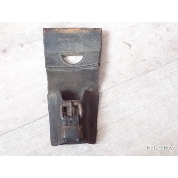 Porte fourreau pour baonnette de fusil, mousqueton suisse Vetterli ou 1889 RUBIN SCHMIDT