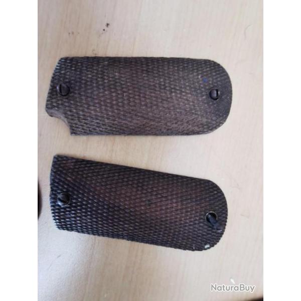 Poign�e pistolet 7.65 manufacture fran�aise d armes et de cycle  de saint �tienne