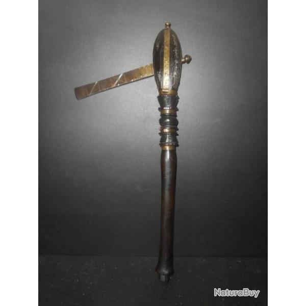 BELLE HACHE ETHNIQUE TOMA, RECADE AFRICAINE,CIRCA 1920, PEUPLE MANDINGUE, LIBERIA GUINEE A