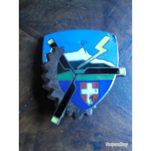 INSIGNE B E  ECOLE 725  DE CHAMBERY  /  A 787  FABRICATION  AUGIS LYON