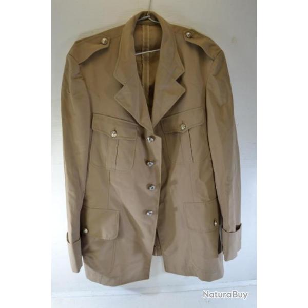 Veste vareuse d'�t� r�giment de chasseur ( Alpin ? ) 1967 boutons amovibles