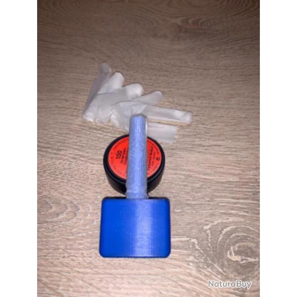 Mandrin bleu pour confectionner les �tuis en papier combustible des armes � percussion en 31