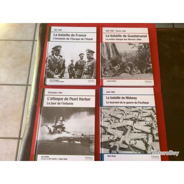 Lot de quatre livres de guerre