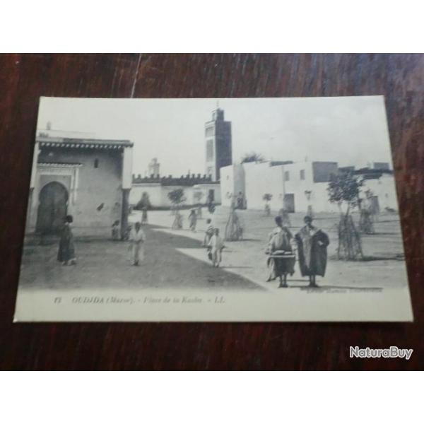 CP  OUDJA  PLACE DE LA KASBA